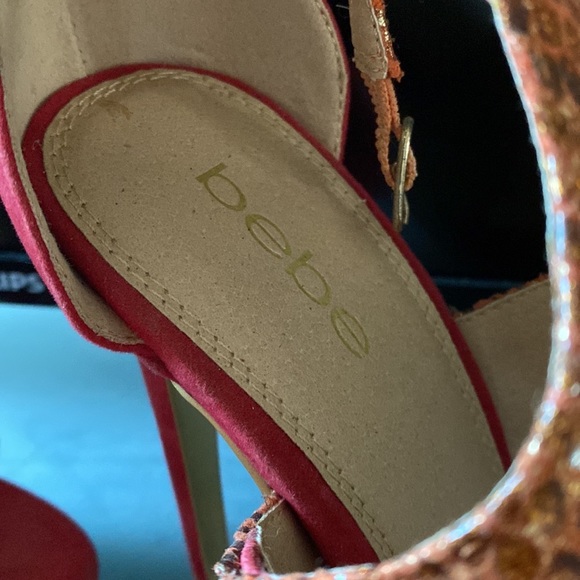 Red snake print BeBe heals - Picture 3 of 6